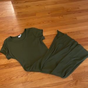 Gap Olive Green Ribbed Midi Dress size large